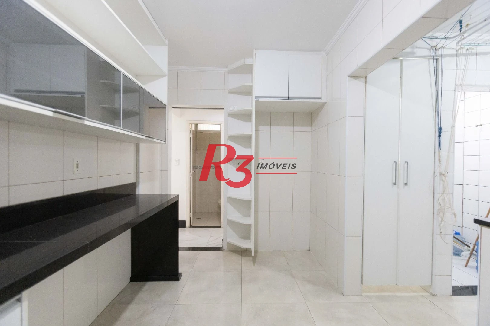 Apartamento com 3 dormitórios à venda, 136 m² por R$ 590.000,00 - José Menino - Santos/SP