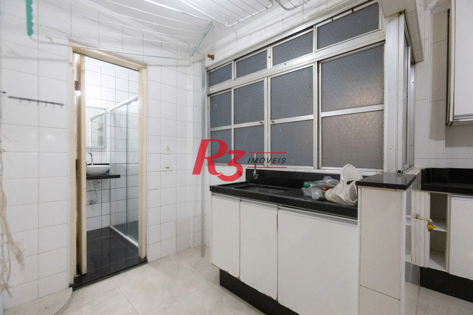 Apartamento com 3 dormitórios à venda, 136 m² por R$ 590.000,00 - José Menino - Santos/SP