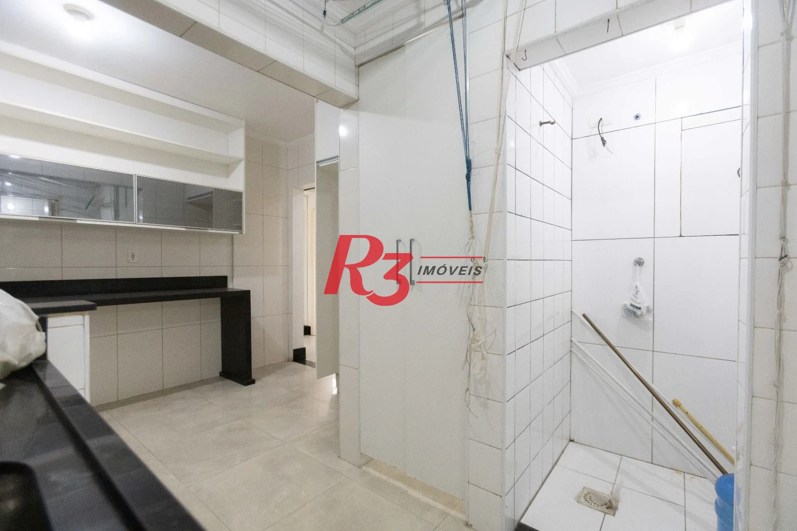 Apartamento com 3 dormitórios à venda, 136 m² por R$ 590.000,00 - José Menino - Santos/SP