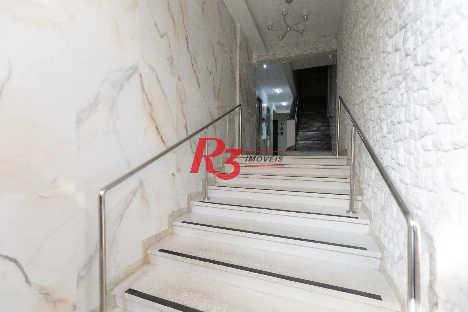 Apartamento com 3 dormitórios à venda, 136 m² por R$ 590.000,00 - José Menino - Santos/SP