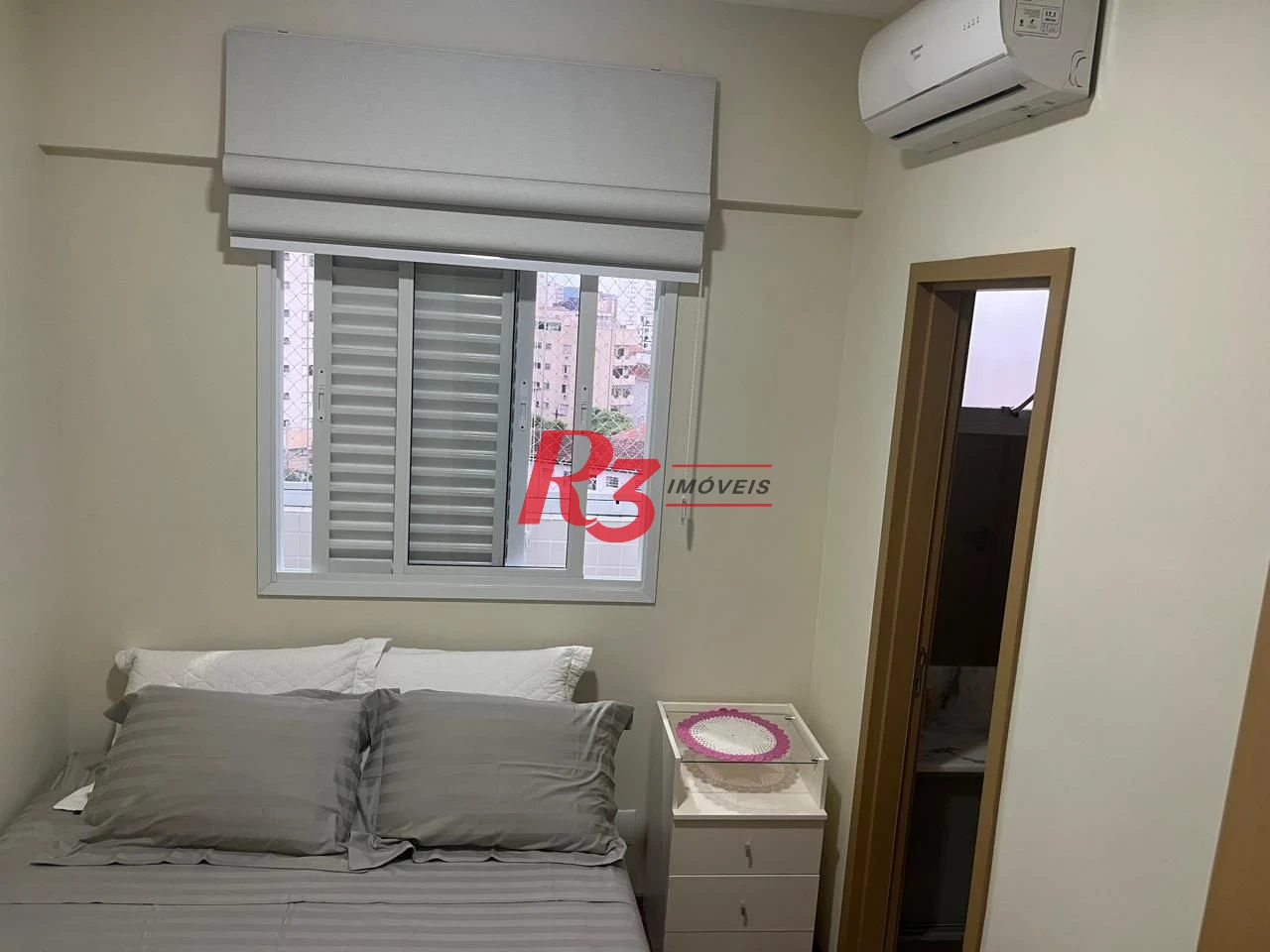 Apartamento com 3 dormitórios à venda, 72 m² por R$ 1.325.000,00 - Boqueirão - Santos/SP