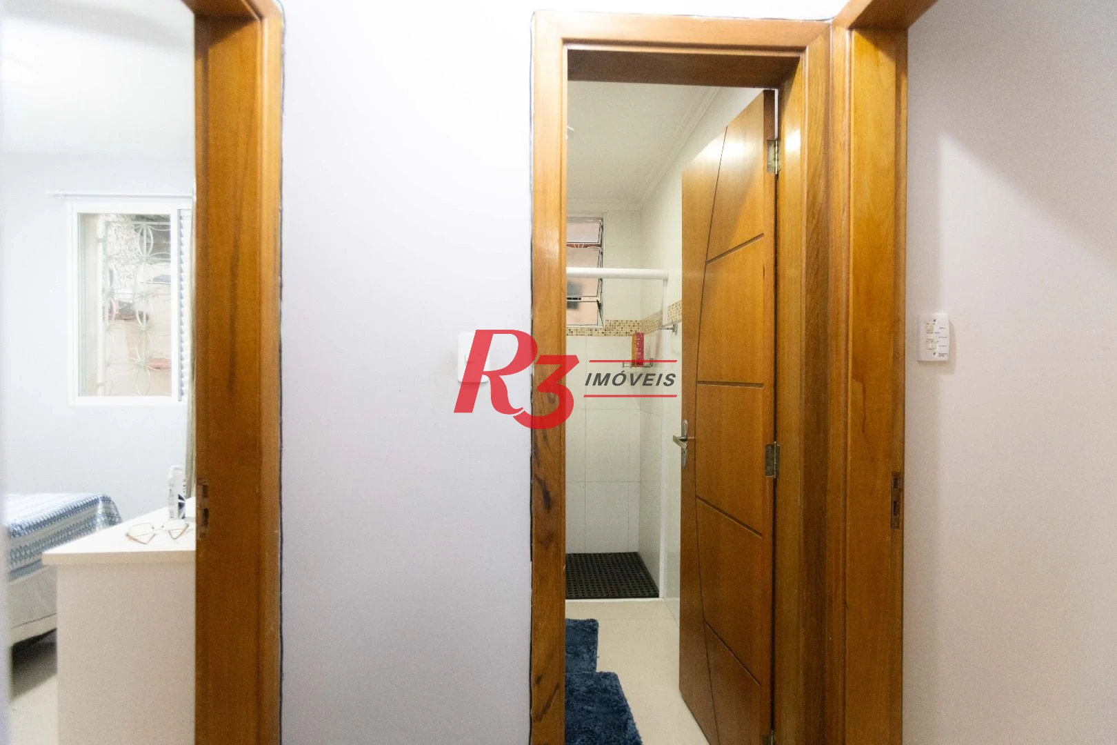 Apartamento com 2 dormitórios à venda, 70 m² por R$ 530.000,00 - Marapé - Santos/SP