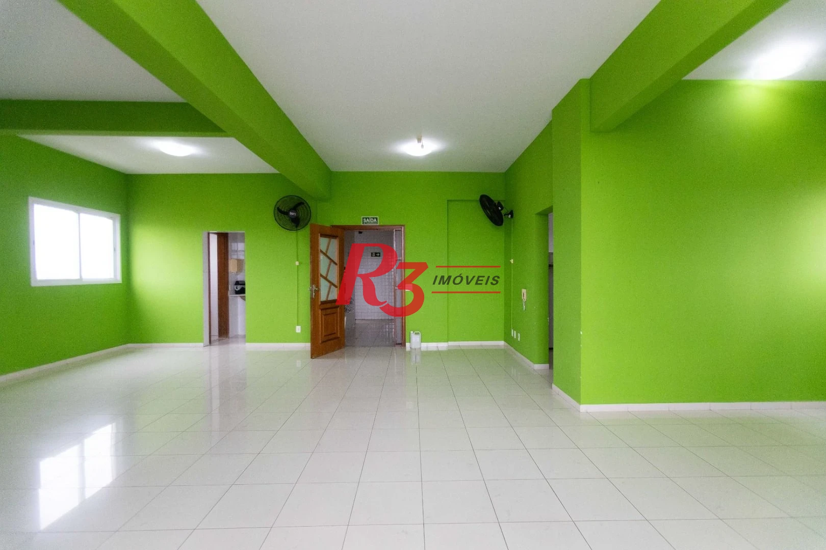 Apartamento com 2 dormitórios à venda, 90 m² por R$ 700.000,00 - Embaré - Santos/SP