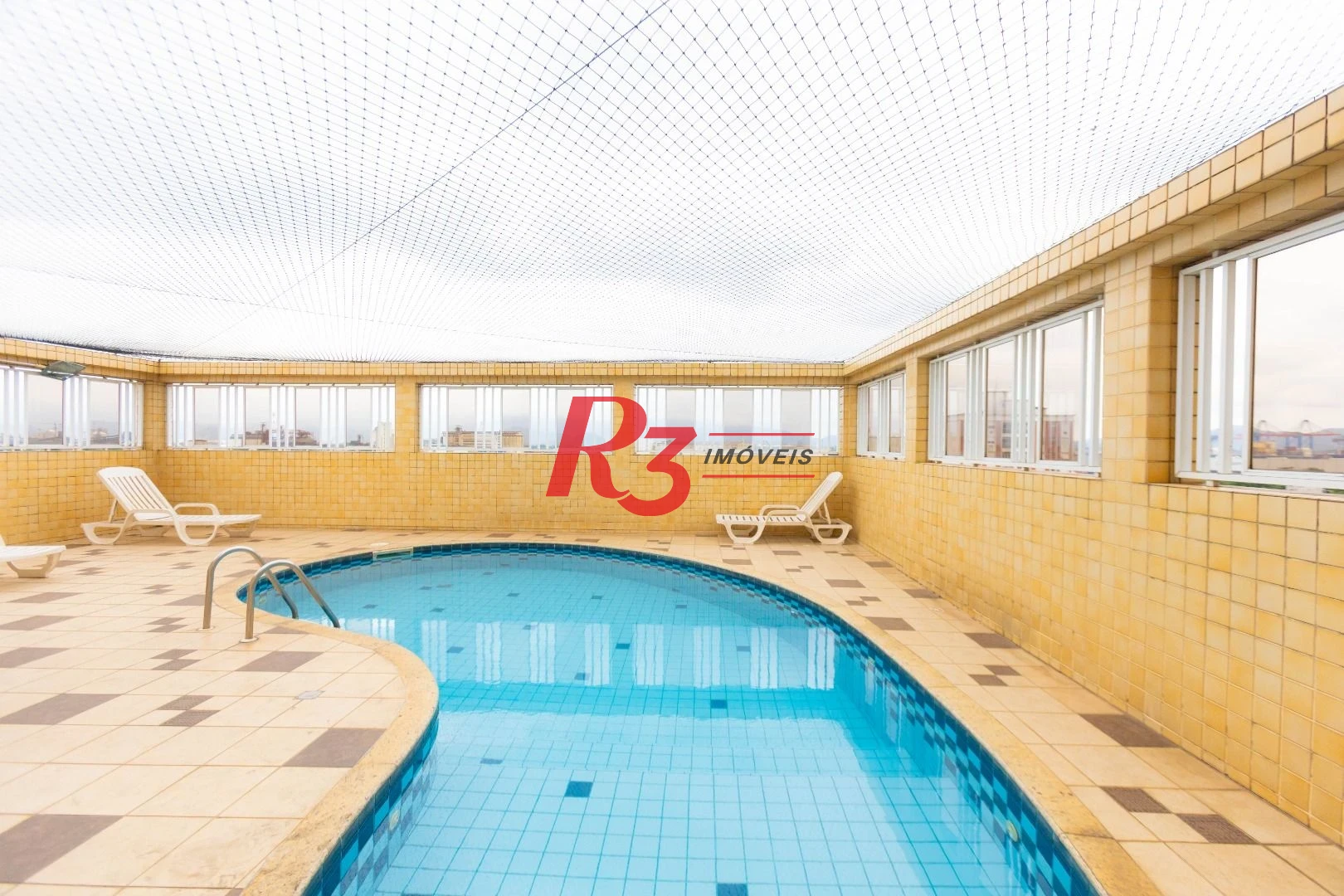 Apartamento com 2 dormitórios à venda, 90 m² por R$ 700.000,00 - Embaré - Santos/SP