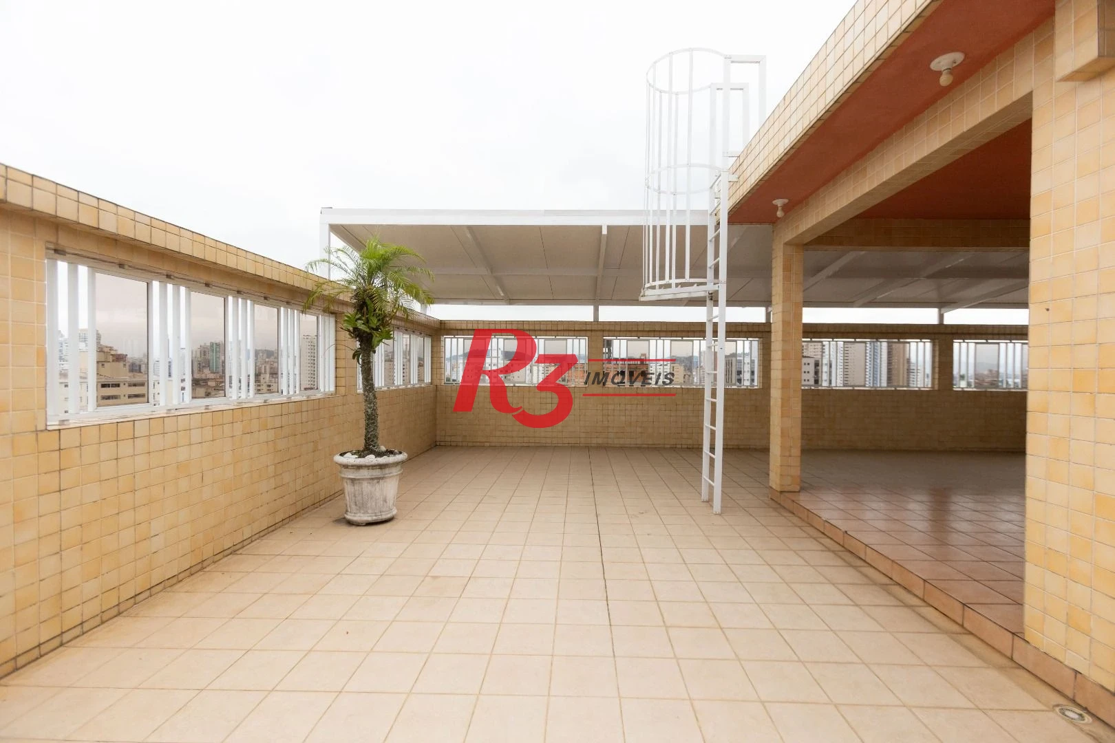 Apartamento com 2 dormitórios à venda, 90 m² por R$ 700.000,00 - Embaré - Santos/SP