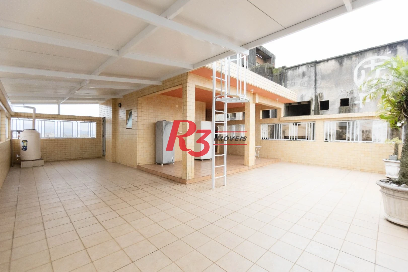 Apartamento com 2 dormitórios à venda, 90 m² por R$ 700.000,00 - Embaré - Santos/SP