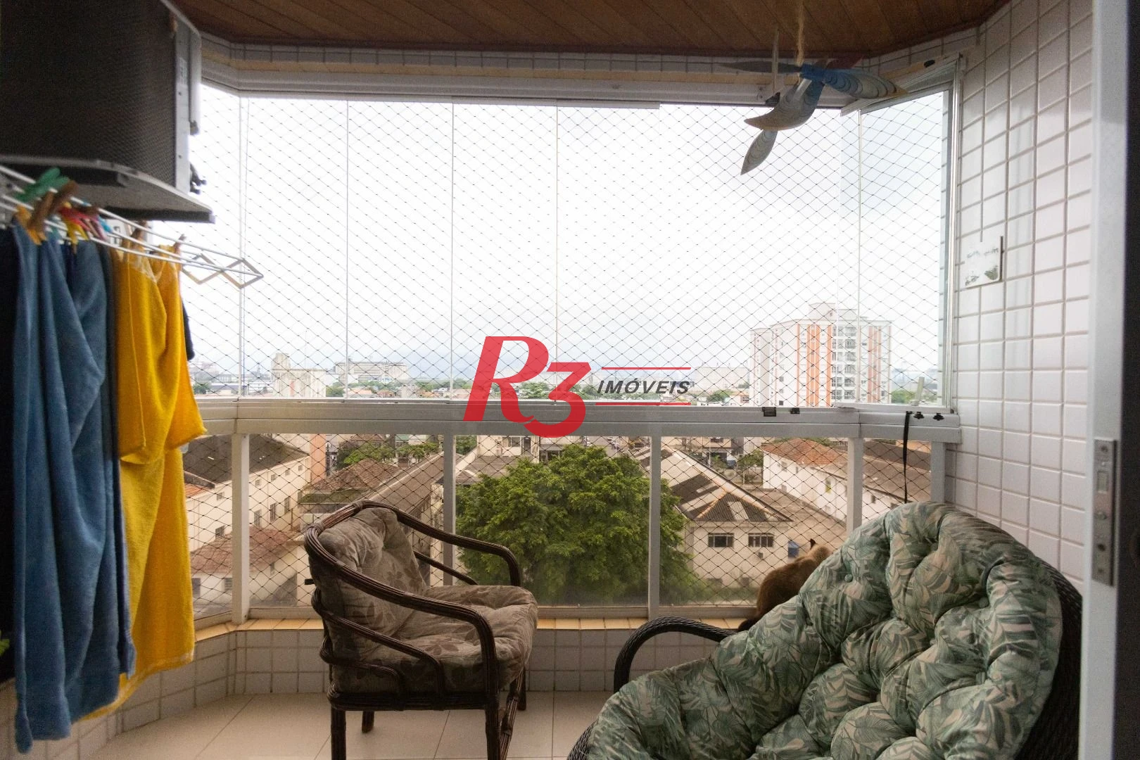 Apartamento com 2 dormitórios à venda, 90 m² por R$ 700.000,00 - Embaré - Santos/SP