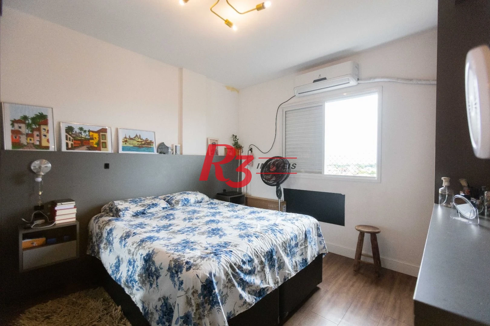 Apartamento com 2 dormitórios à venda, 90 m² por R$ 700.000,00 - Embaré - Santos/SP