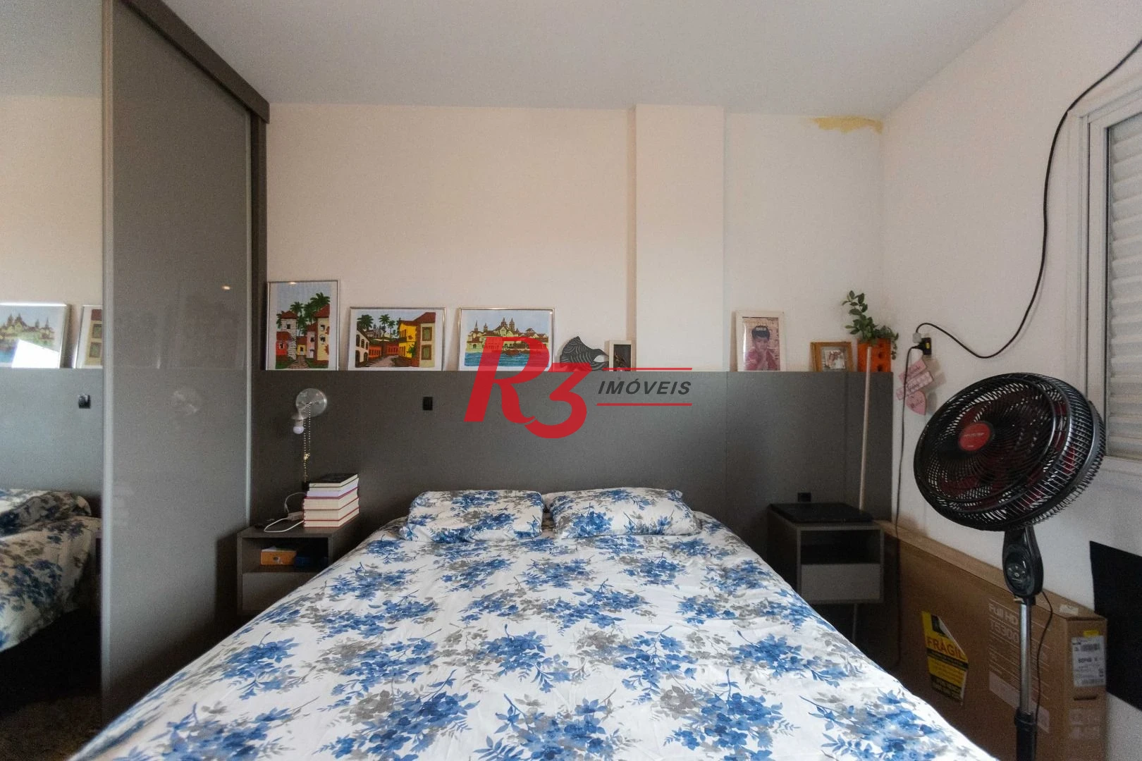 Apartamento com 2 dormitórios à venda, 90 m² por R$ 700.000,00 - Embaré - Santos/SP