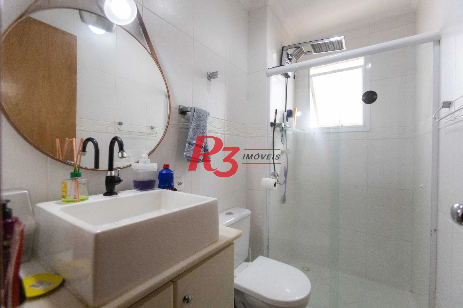 Apartamento com 2 dormitórios à venda, 90 m² por R$ 700.000,00 - Embaré - Santos/SP