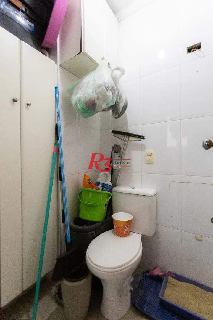 Apartamento com 2 dormitórios à venda, 90 m² por R$ 700.000,00 - Embaré - Santos/SP