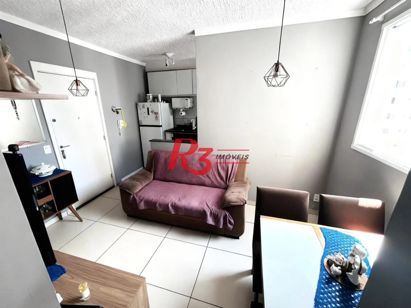 Apartamento com 2 dormitórios à venda, 45 m² por R$ 301.000,00 - Castelo - Santos/SP