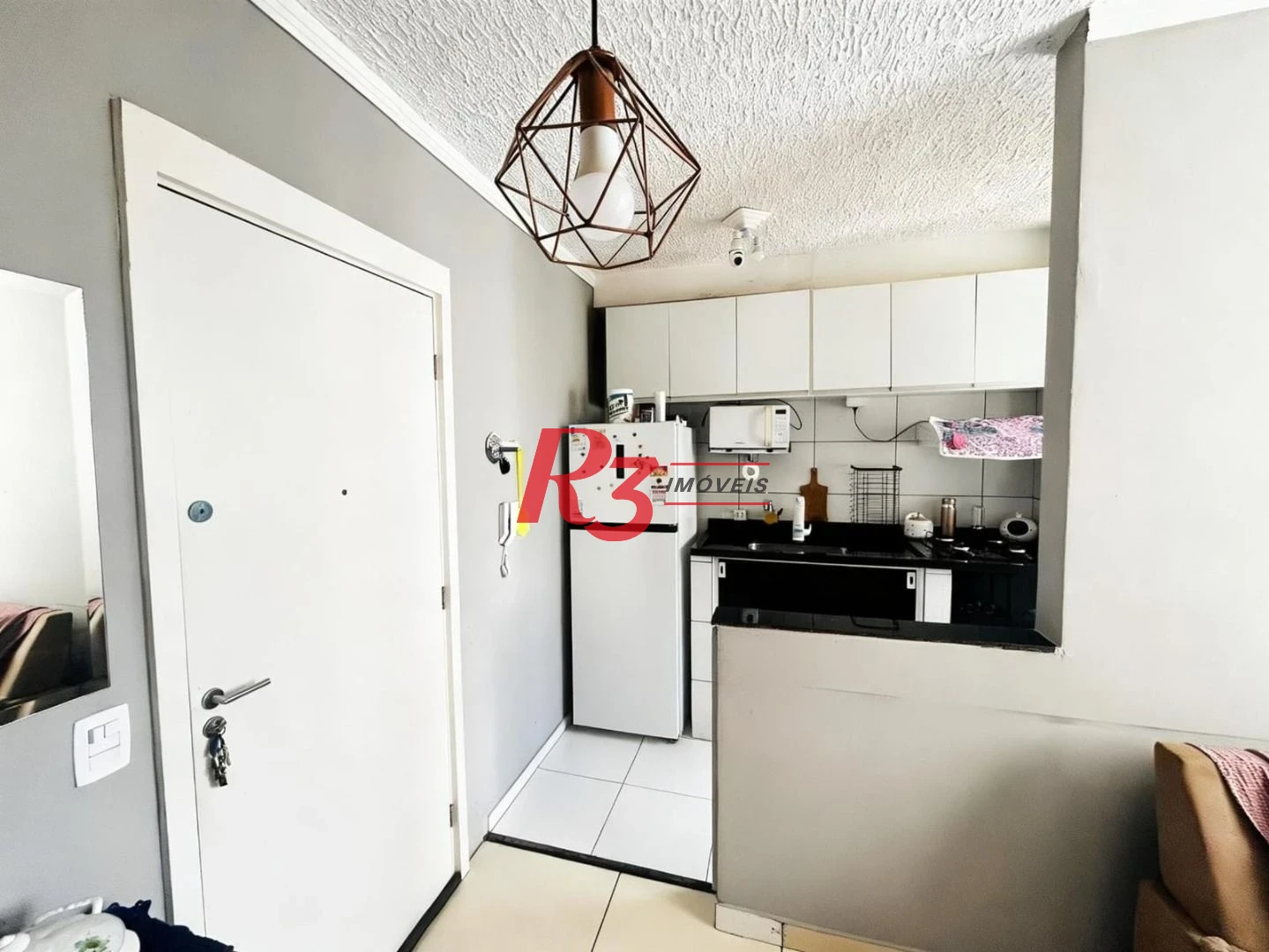 Apartamento com 2 dormitórios à venda, 45 m² por R$ 301.000,00 - Castelo - Santos/SP