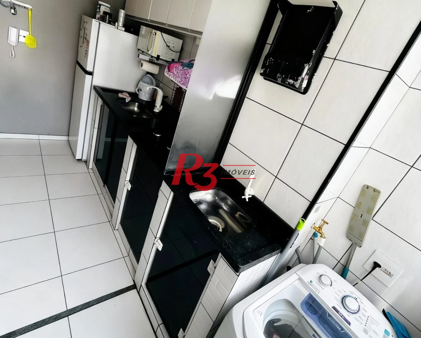Apartamento com 2 dormitórios à venda, 45 m² por R$ 301.000,00 - Castelo - Santos/SP