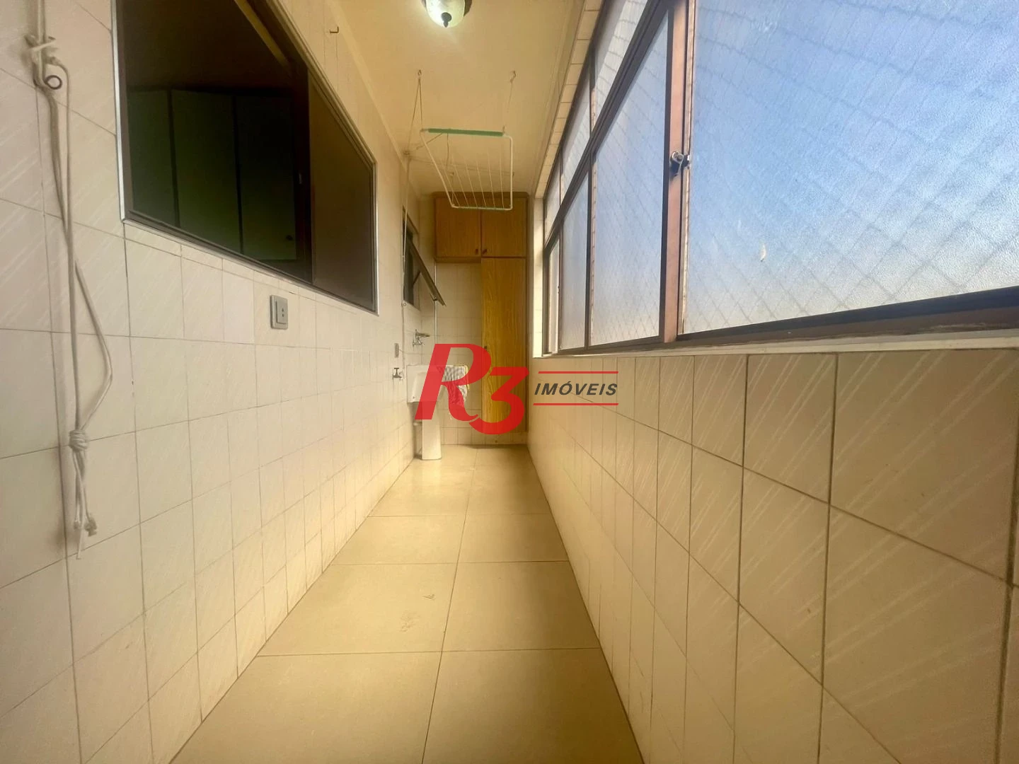 Apartamento com 3 dormitórios para alugar, 140 m² por R$ 5.451,02/mês - Boqueirão - Santos/SP
