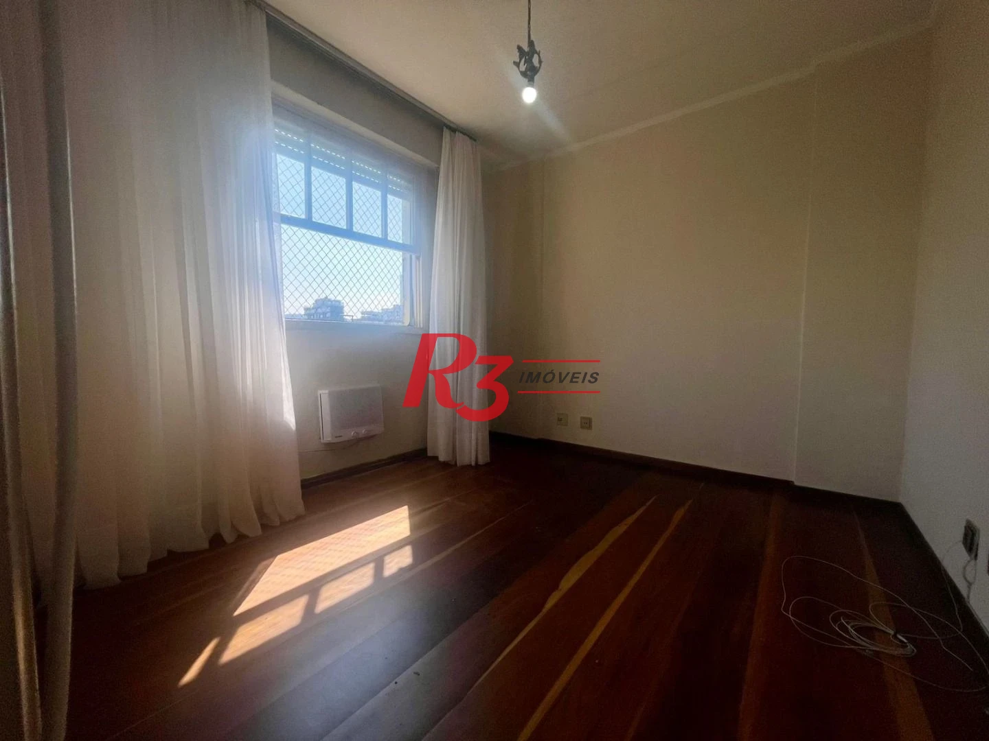 Apartamento com 3 dormitórios para alugar, 140 m² por R$ 5.451,02/mês - Boqueirão - Santos/SP