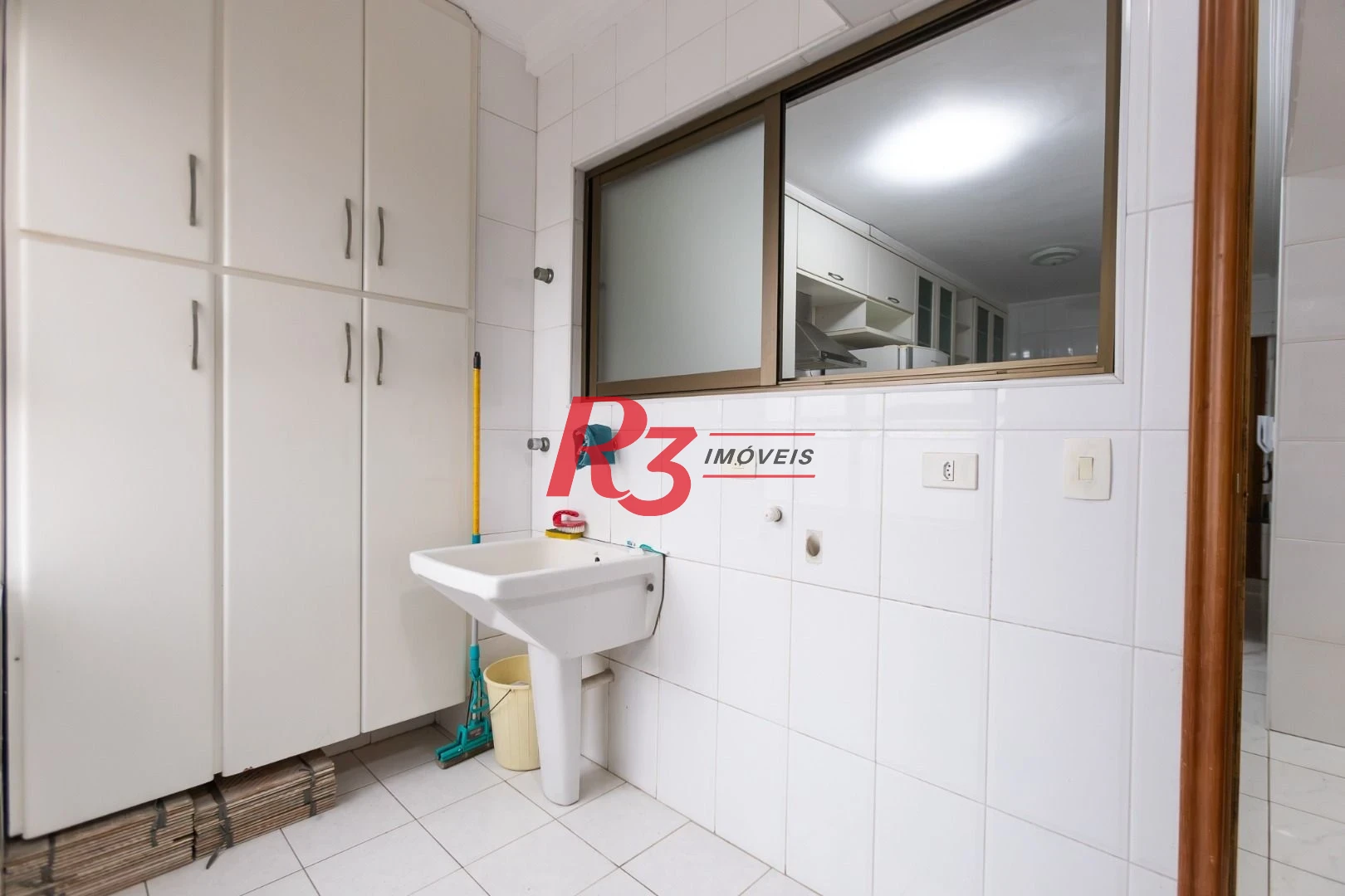 Apartamento com 3 dormitórios para alugar, 143 m² por R$ 6.845,67/mês - Ponta da Praia - Santos/SP