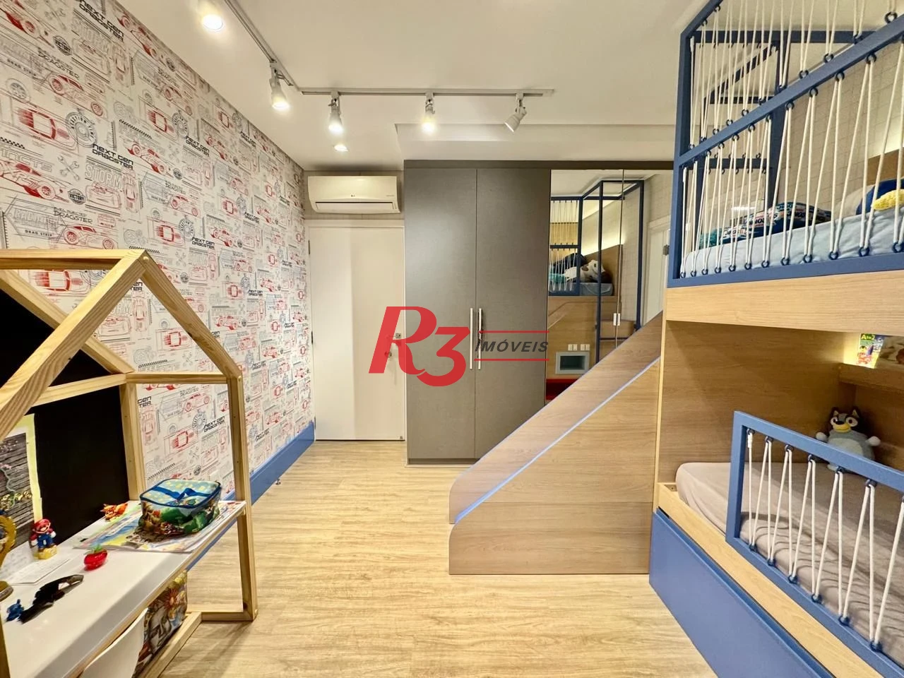 Apartamento Garden com 3 dormitórios à venda, 401 m² por R$ 4.500.000,00 - Vila Rica - Santos/SP