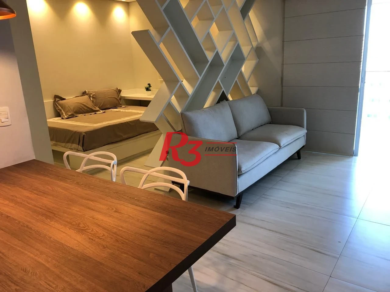 Apartamento com 1 dormitório para alugar, 47 m² por R$ 5.000,00/mês - Boqueirão - Santos/SP