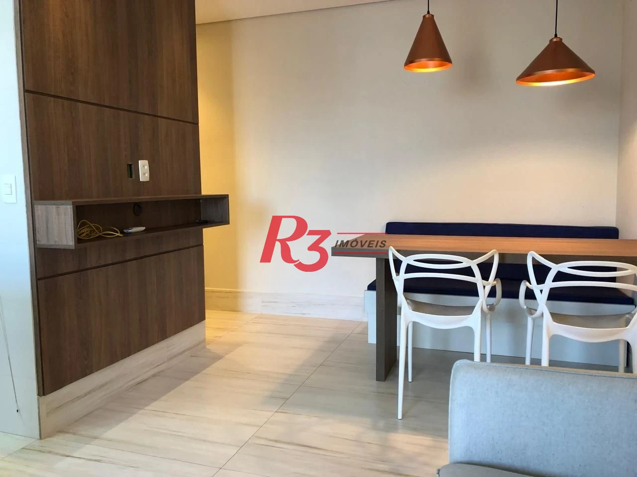 Apartamento com 1 dormitório para alugar, 47 m² por R$ 5.000,00/mês - Boqueirão - Santos/SP
