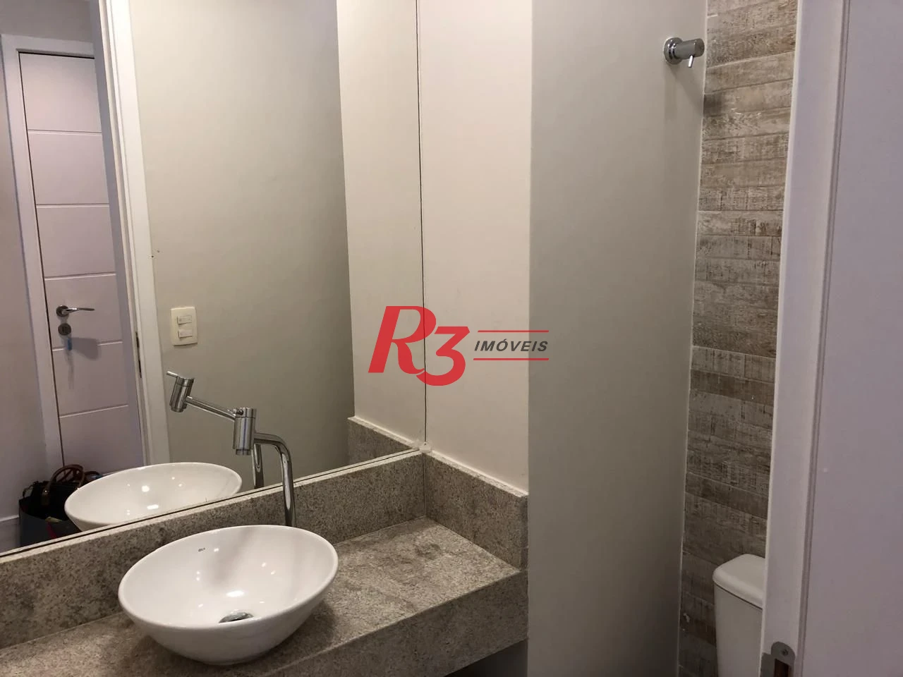 Apartamento com 1 dormitório para alugar, 47 m² por R$ 5.000,00/mês - Boqueirão - Santos/SP