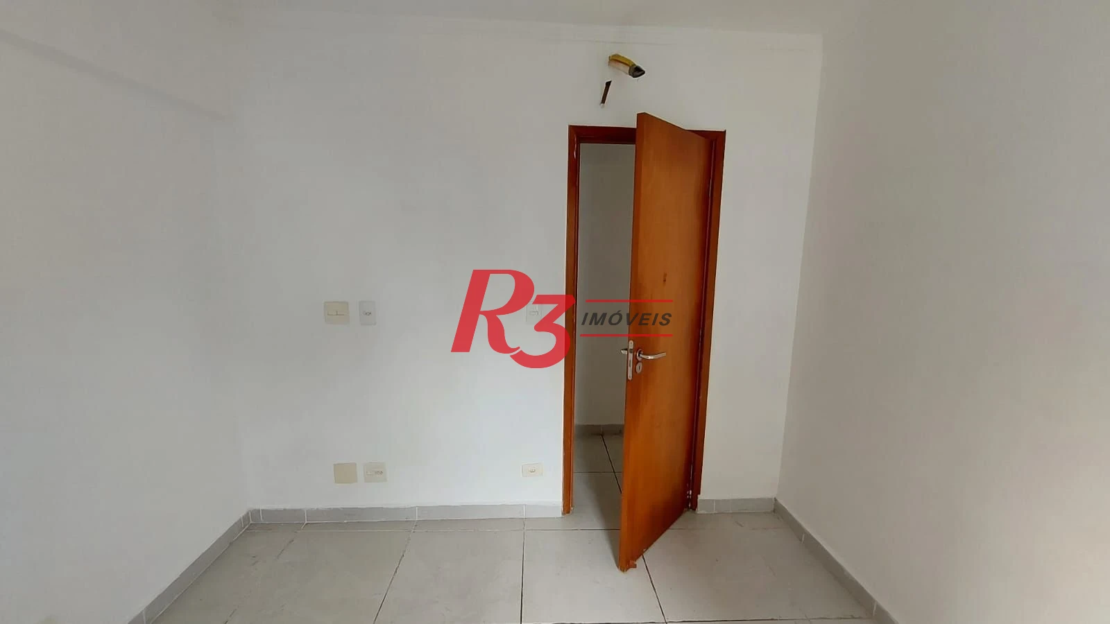 Apartamento com 2 dormitórios à venda, 54 m² por R$ 419.000,00 - José Menino - Santos/SP