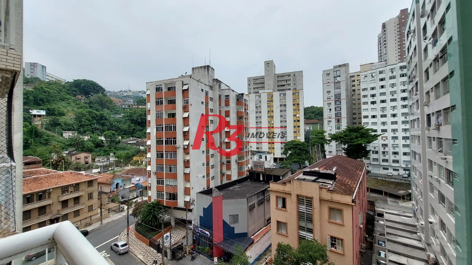 Apartamento com 2 dormitórios à venda, 54 m² por R$ 419.000,00 - José Menino - Santos/SP
