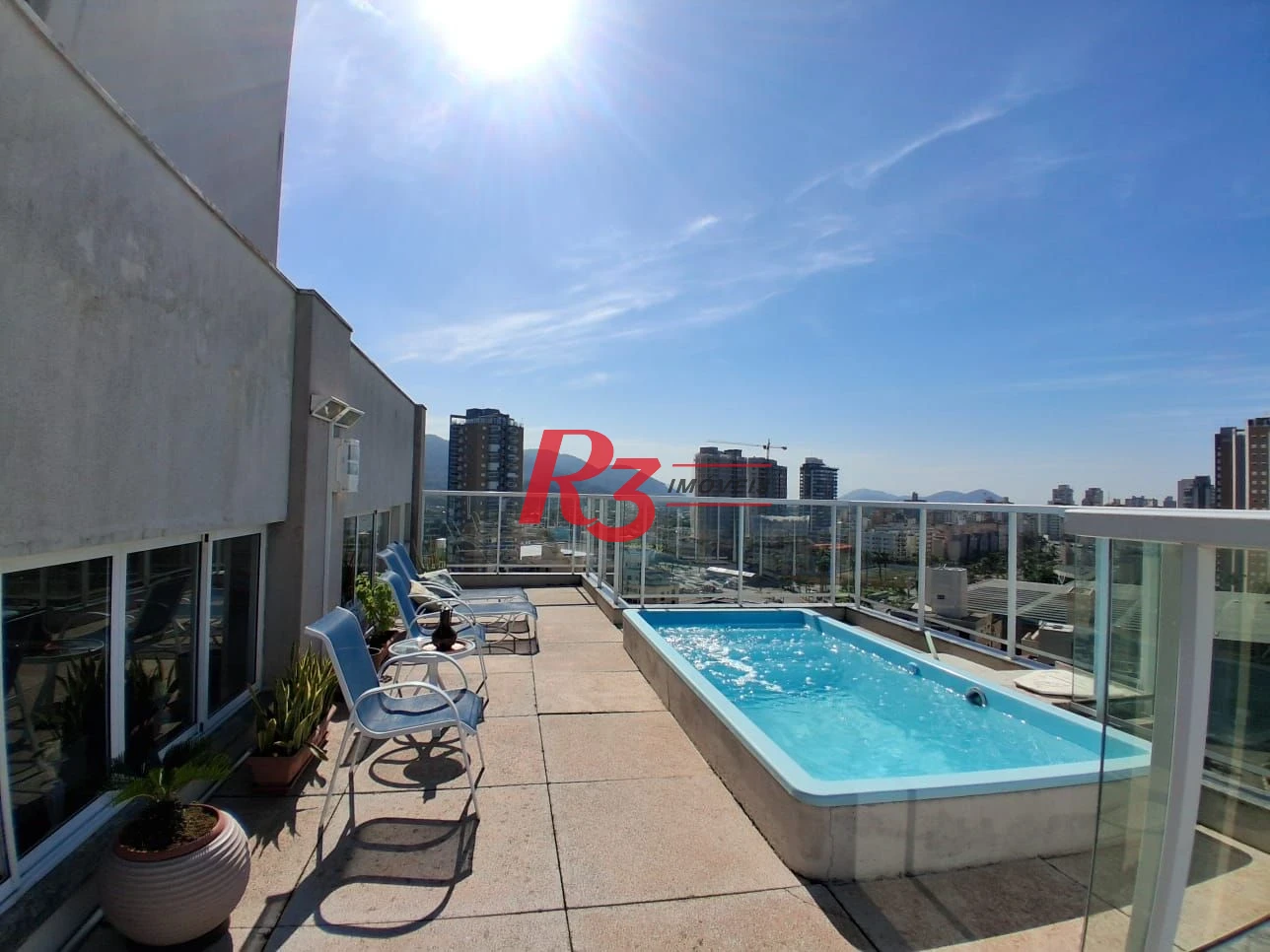 Cobertura com 3 dormitórios à venda, 235 m² por R$ 2.000.000,00 - Jardim Praiano - Guarujá/SP