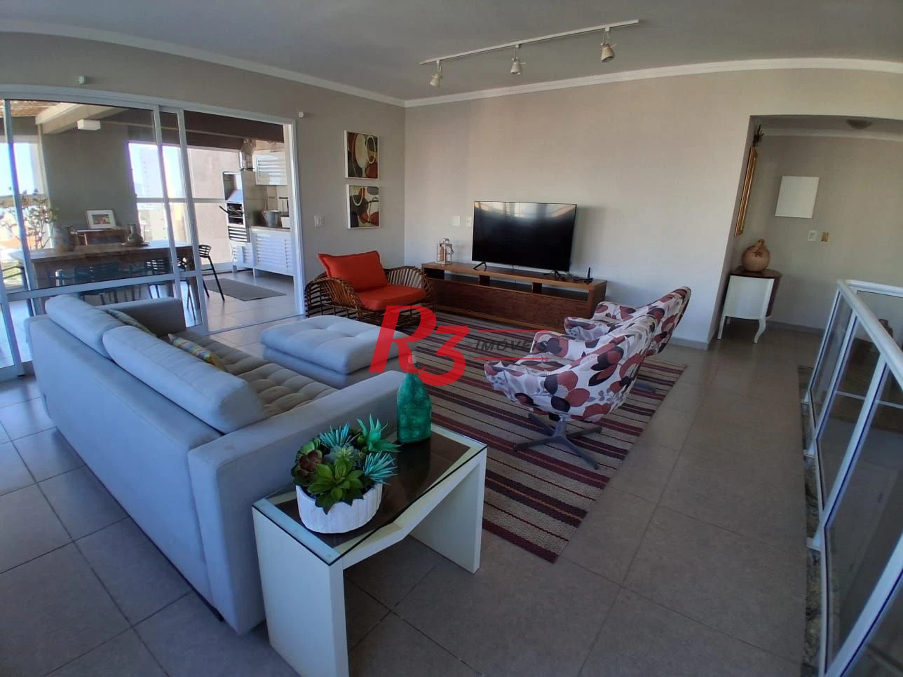 Cobertura com 3 dormitórios à venda, 235 m² por R$ 2.000.000,00 - Jardim Praiano - Guarujá/SP