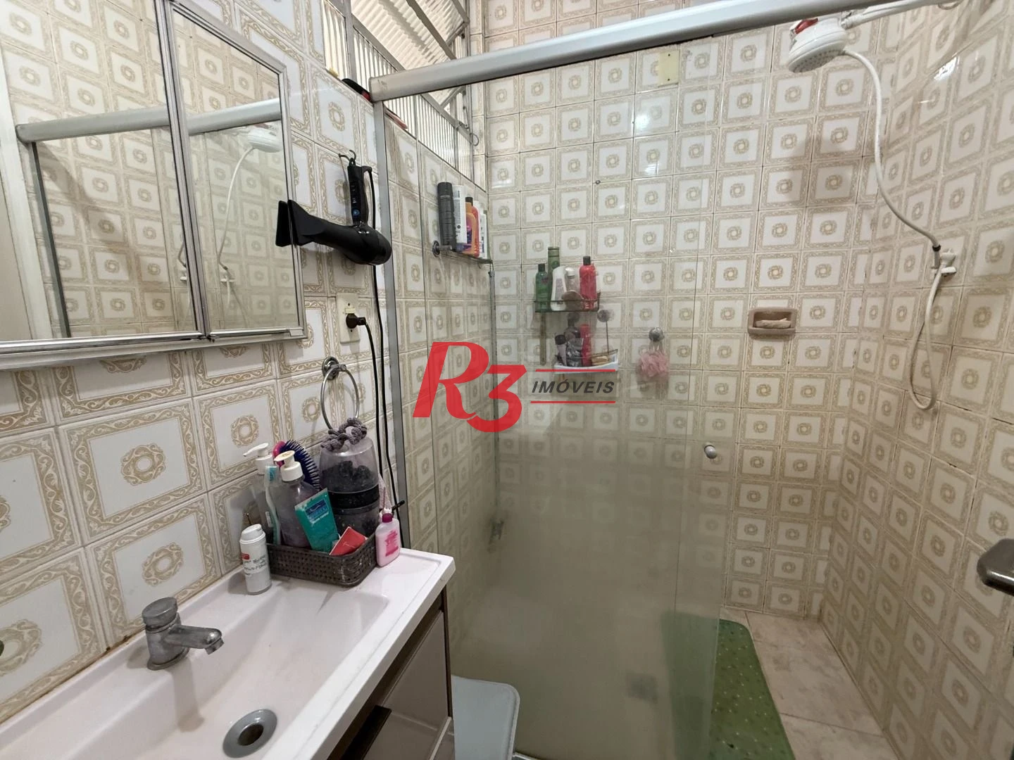 Apartamento com 2 dormitórios à venda, 70 m² por R$ 370.000,00 - Campo Grande - Santos/SP