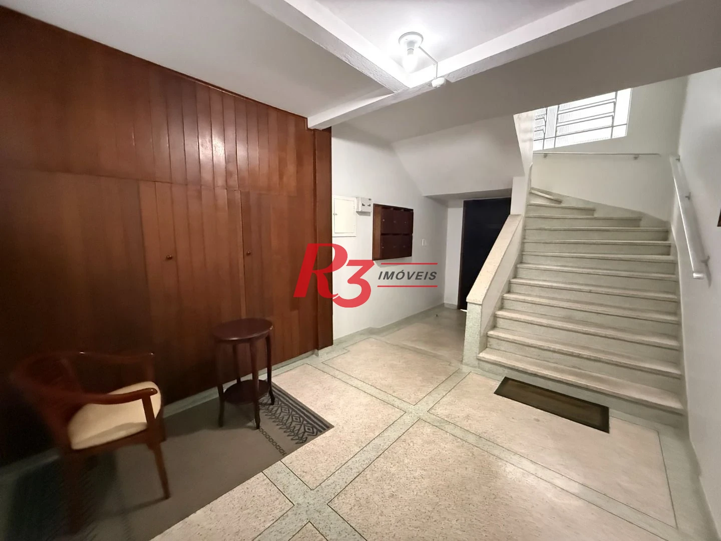 Apartamento com 2 dormitórios à venda, 70 m² por R$ 370.000,00 - Campo Grande - Santos/SP