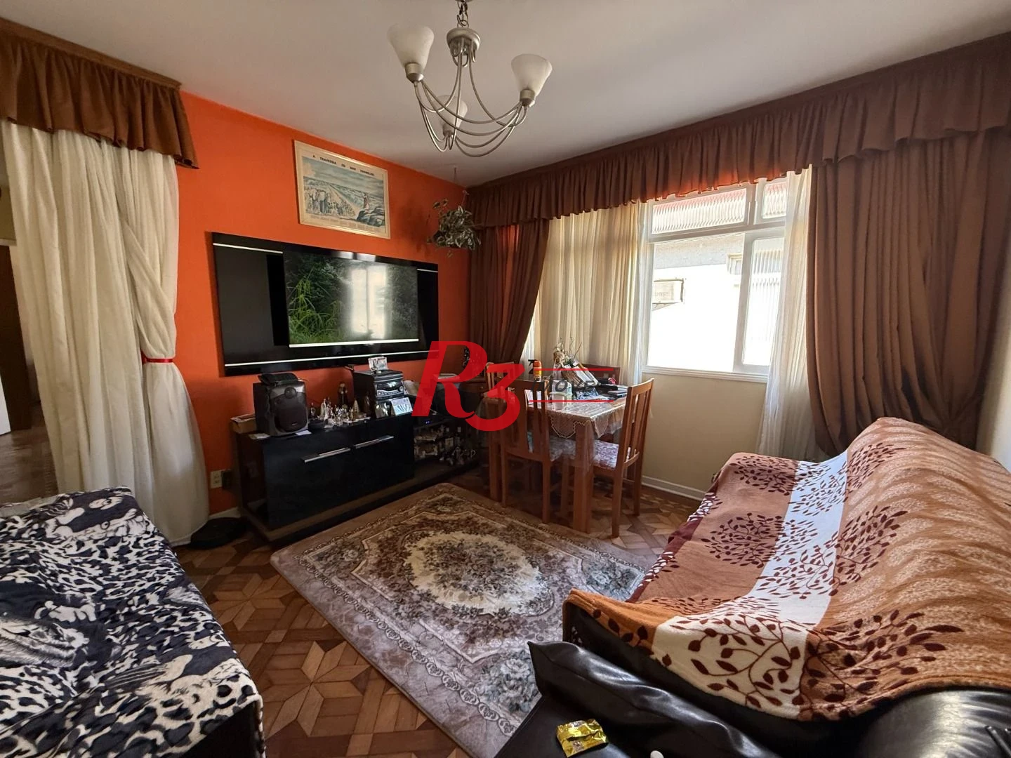 Apartamento com 2 dormitórios à venda, 70 m² por R$ 370.000,00 - Campo Grande - Santos/SP