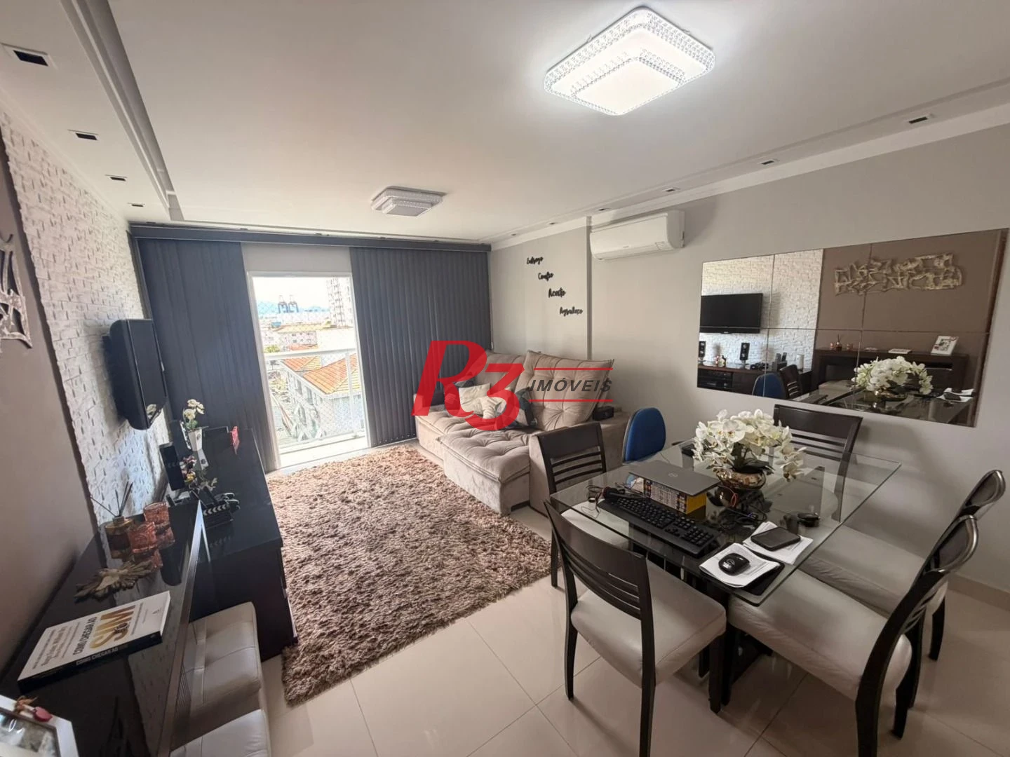 Apartamento com 2 dormitórios à venda, 75 m² por R$ 734.900,00 - Embaré - Santos/SP