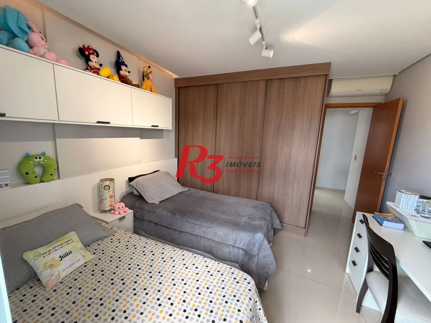 Apartamento com 2 dormitórios à venda, 75 m² por R$ 734.900,00 - Embaré - Santos/SP