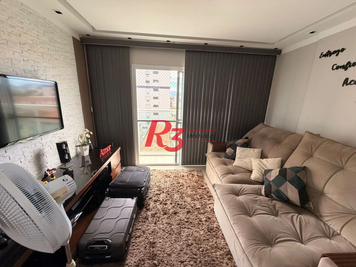 Apartamento com 2 dormitórios à venda, 75 m² por R$ 734.900,00 - Embaré - Santos/SP