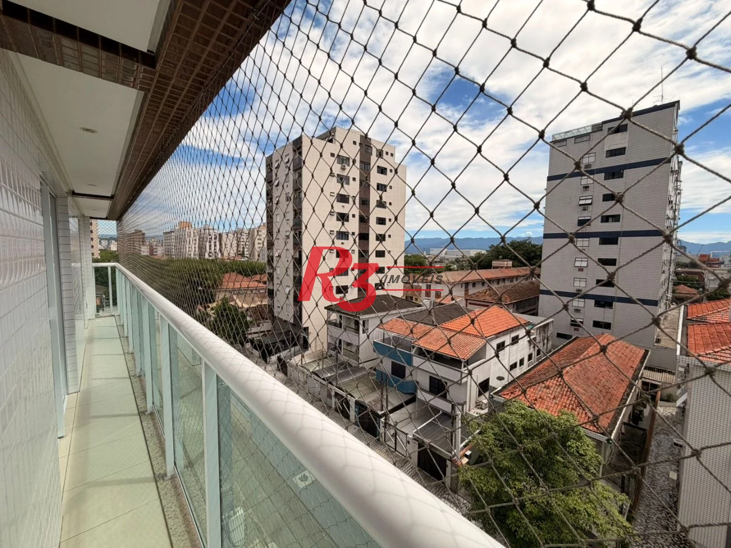 Apartamento com 2 dormitórios à venda, 75 m² por R$ 734.900,00 - Embaré - Santos/SP