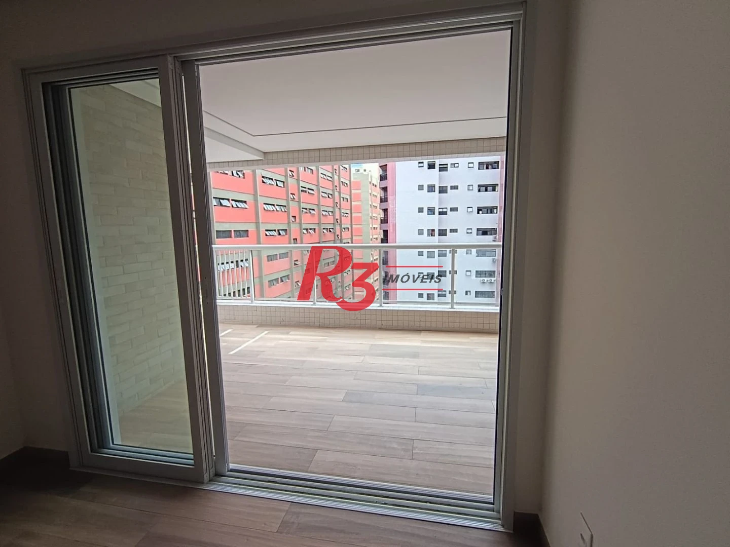 Apartamento com 2 dormitórios à venda, 83 m² por R$ 1.450.000,00 - Embaré - Santos/SP