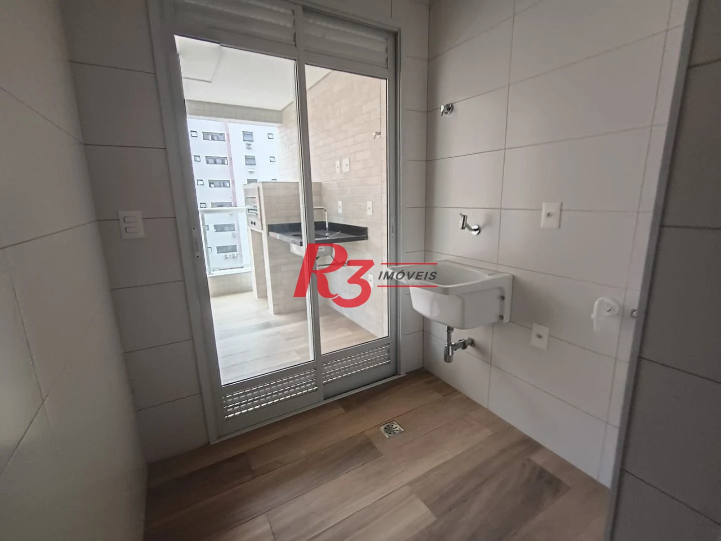 Apartamento com 2 dormitórios à venda, 83 m² por R$ 1.450.000,00 - Embaré - Santos/SP