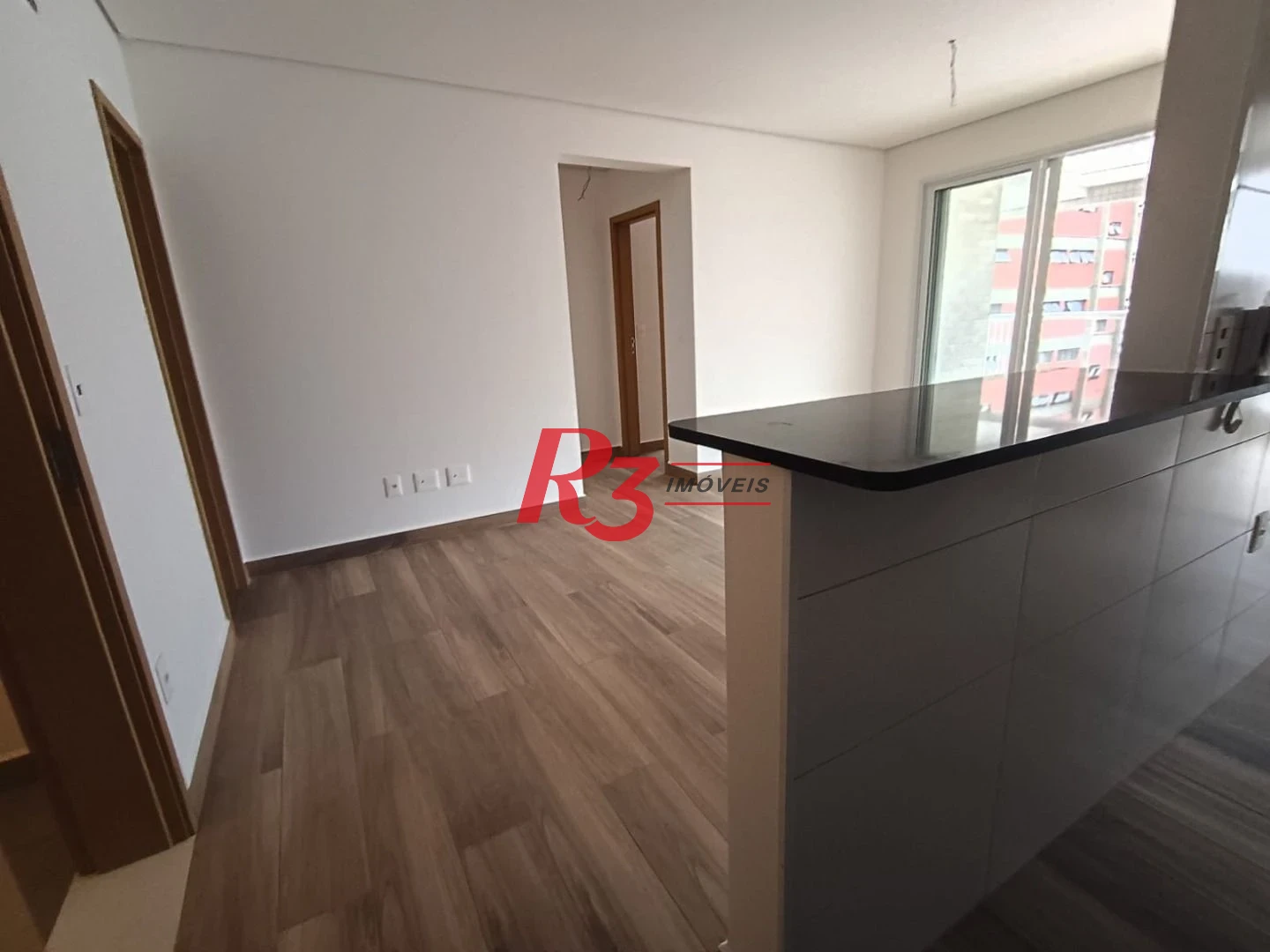Apartamento com 2 dormitórios à venda, 83 m² por R$ 1.450.000,00 - Embaré - Santos/SP
