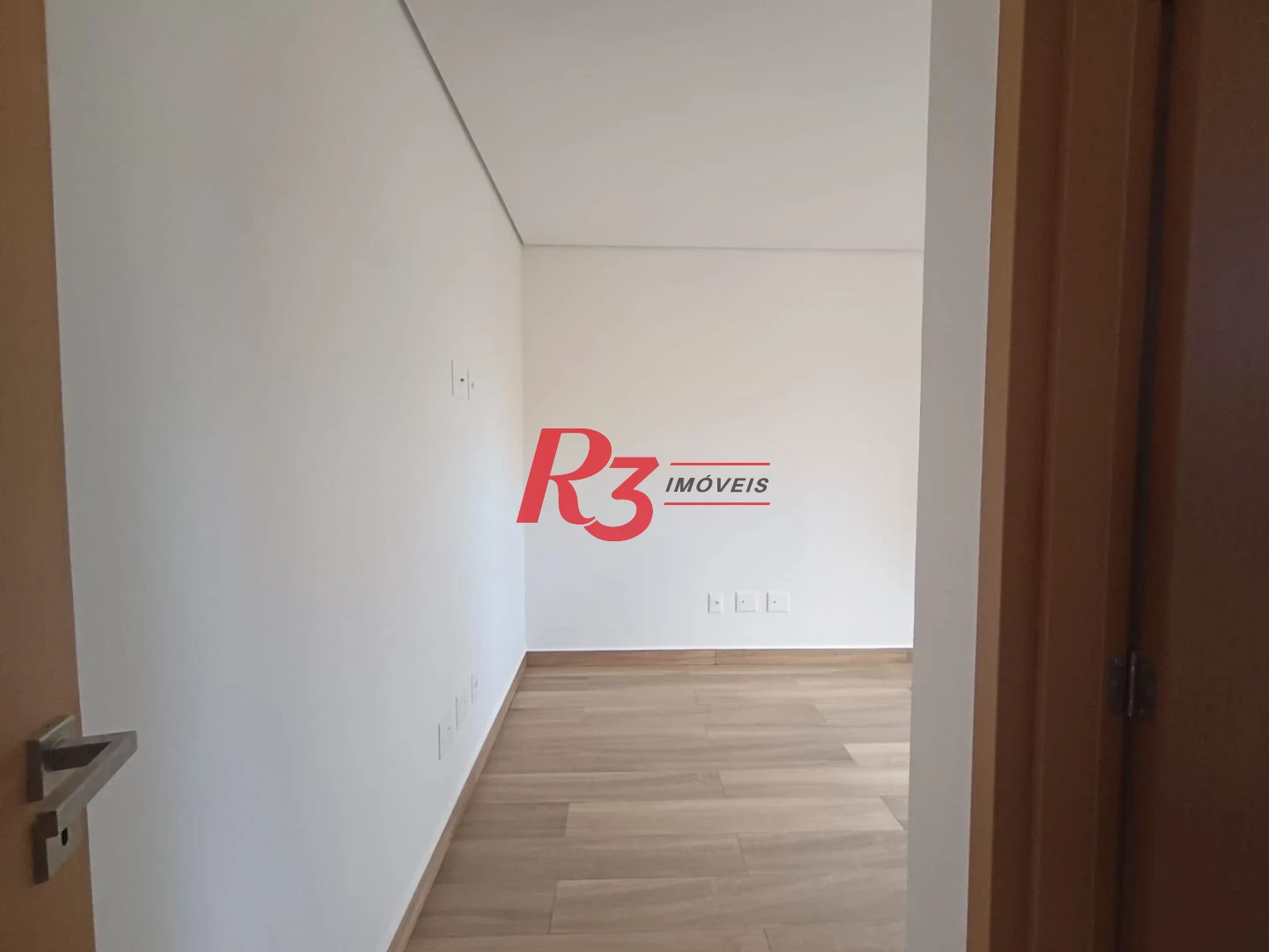 Apartamento com 2 dormitórios à venda, 83 m² por R$ 1.450.000,00 - Embaré - Santos/SP