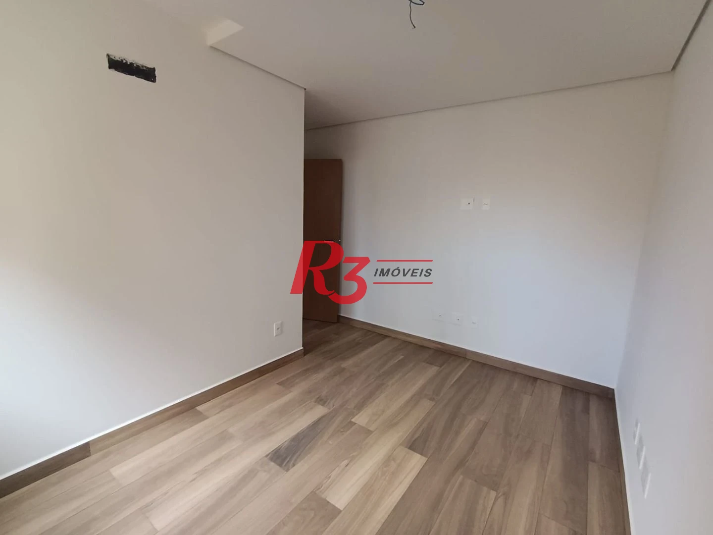 Apartamento com 2 dormitórios à venda, 83 m² por R$ 1.450.000,00 - Embaré - Santos/SP