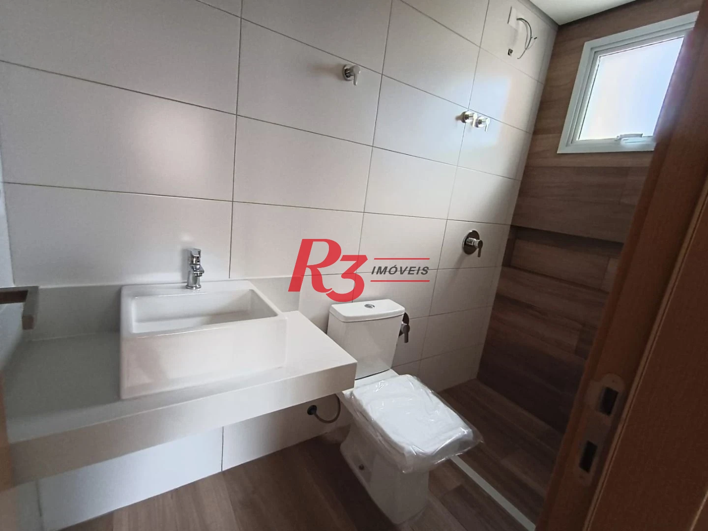 Apartamento com 2 dormitórios à venda, 83 m² por R$ 1.450.000,00 - Embaré - Santos/SP