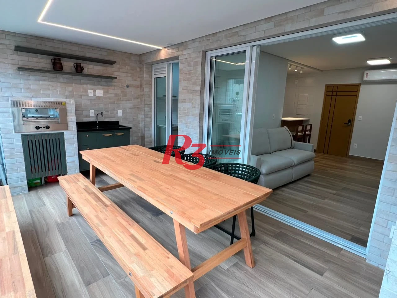 Apartamento com 2 dormitórios à venda, 83 m² por R$ 1.550.000,00 - Embaré - Santos/SP
