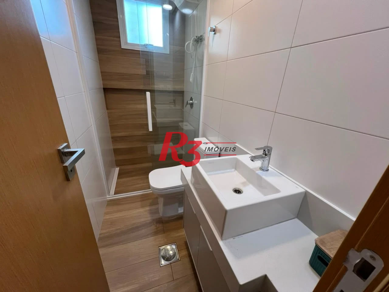 Apartamento com 2 dormitórios à venda, 83 m² por R$ 1.550.000,00 - Embaré - Santos/SP