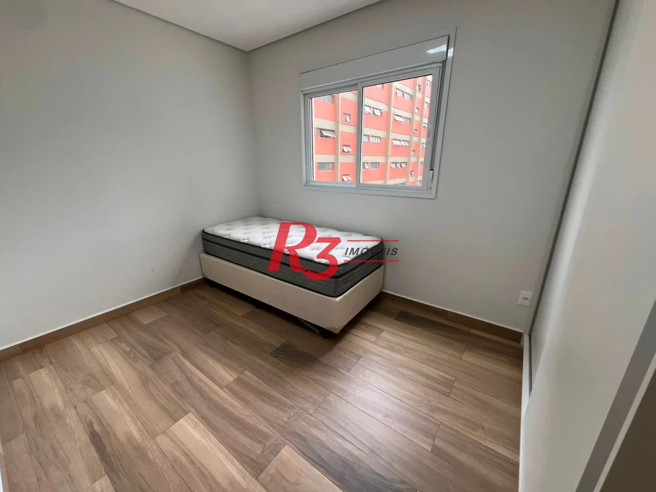 Apartamento com 2 dormitórios à venda, 83 m² por R$ 1.550.000,00 - Embaré - Santos/SP