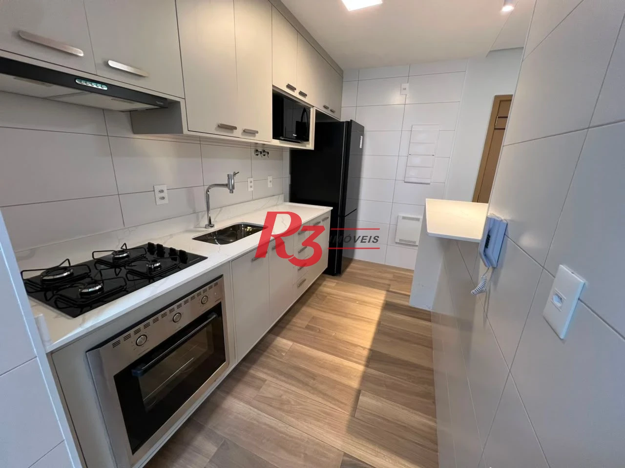 Apartamento com 2 dormitórios à venda, 83 m² por R$ 1.550.000,00 - Embaré - Santos/SP
