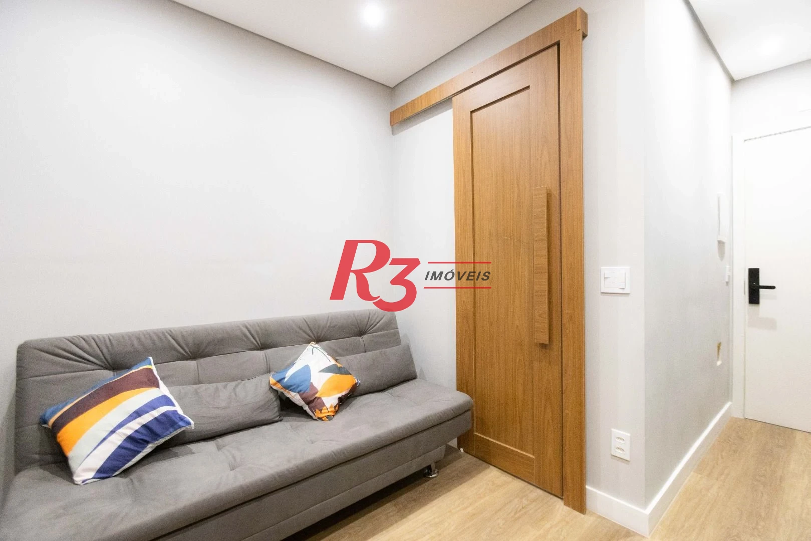 Apartamento com 1 dormitório à venda, 30 m² por R$ 349.000,00 - Gonzaga - Santos/SP