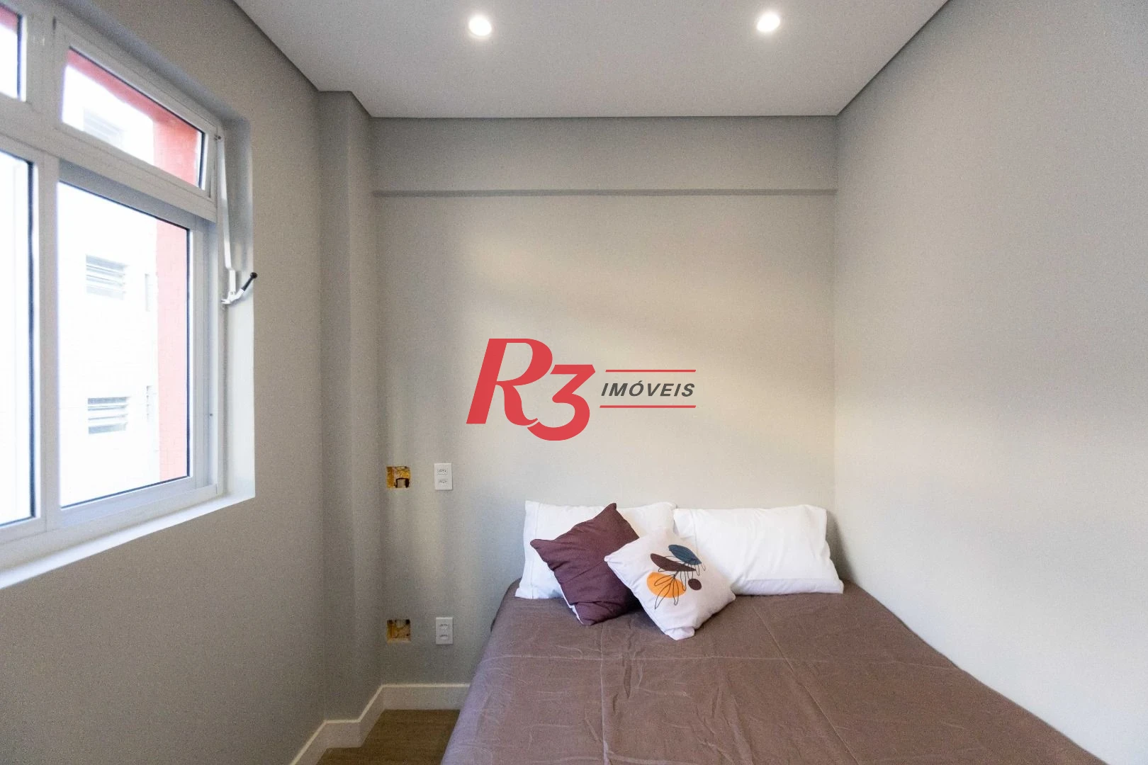 Apartamento com 1 dormitório à venda, 30 m² por R$ 349.000,00 - Gonzaga - Santos/SP