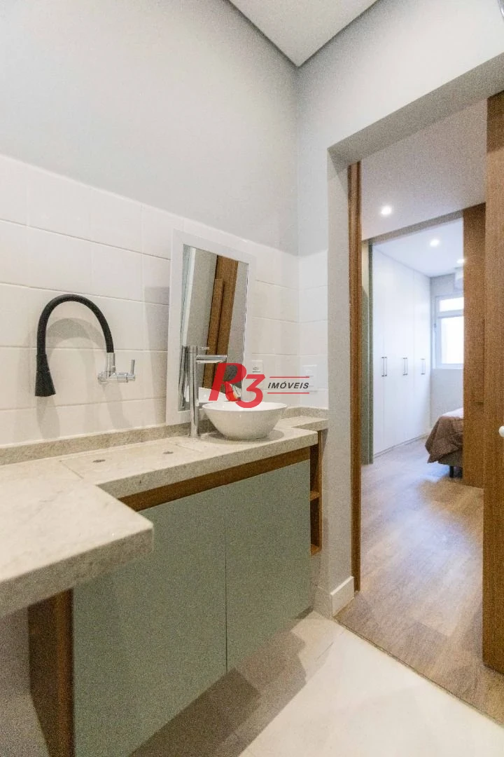 Apartamento com 1 dormitório à venda, 30 m² por R$ 349.000,00 - Gonzaga - Santos/SP