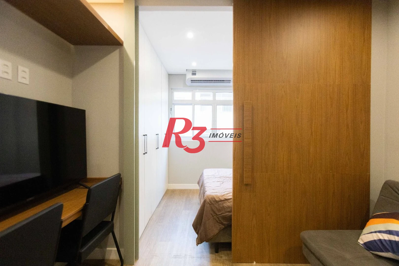 Apartamento com 1 dormitório à venda, 30 m² por R$ 349.000,00 - Gonzaga - Santos/SP